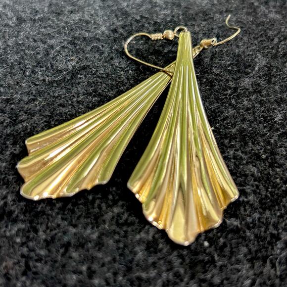 Vintage Gold Tone Fan Drop Earrings, 3.75 Inches - Picture 4 of 11